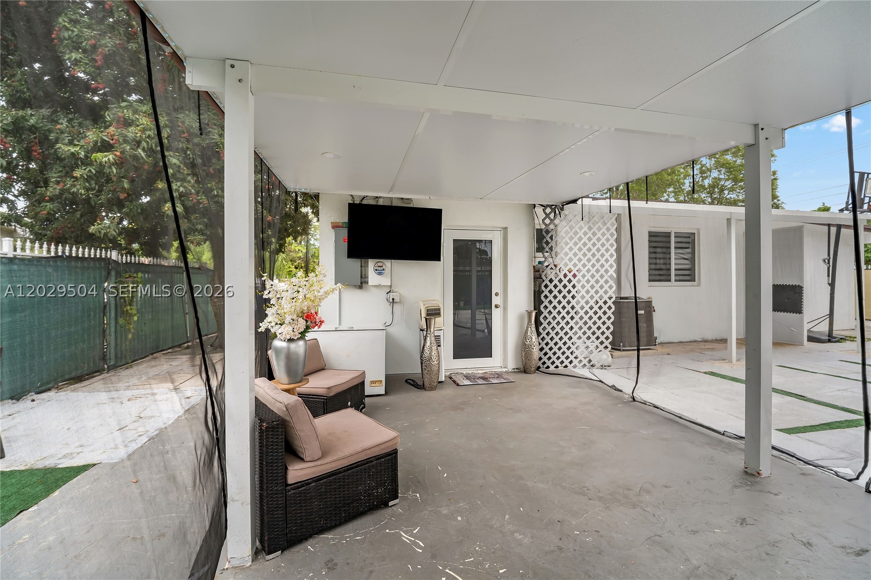 LINWOOD GARDENS NO 2 - Residential