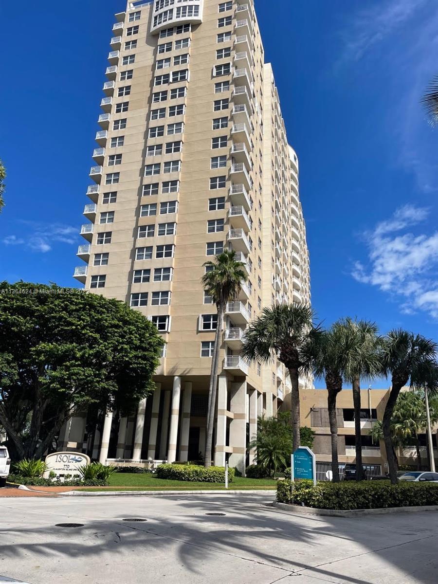 ISOLA CONDO - Residential Lease