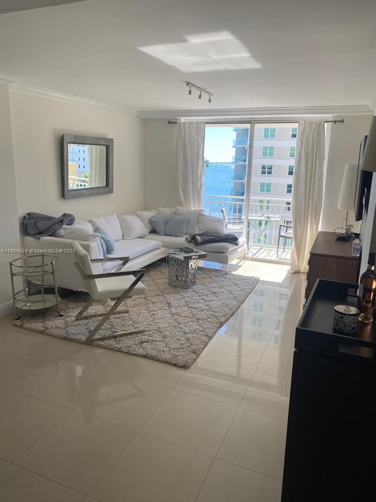 ISOLA CONDO - Residential Lease