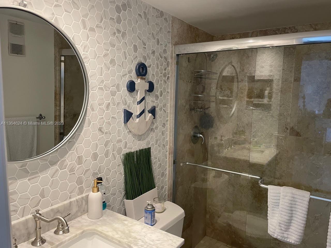 ISOLA CONDO - Residential Lease