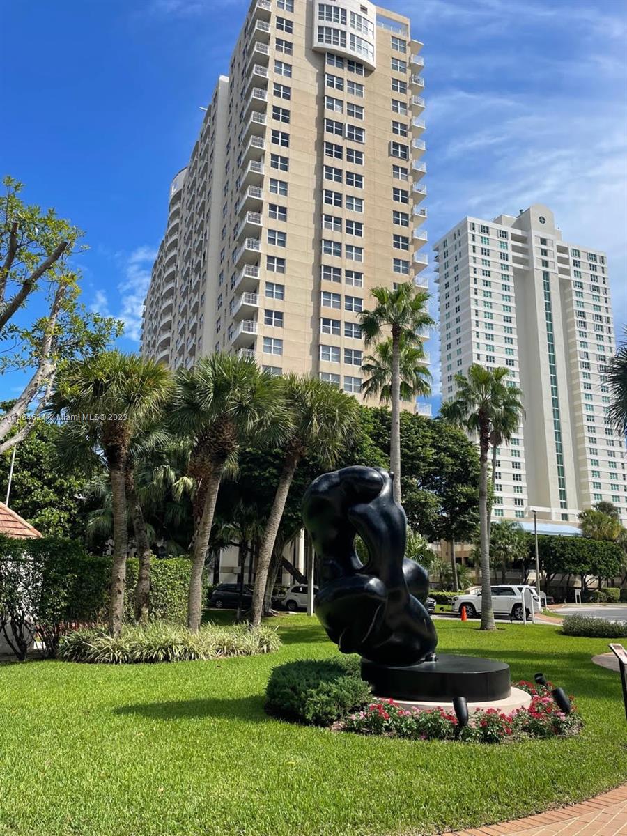 ISOLA CONDO - Residential Lease