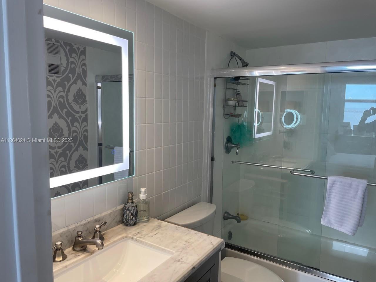 ISOLA CONDO - Residential Lease