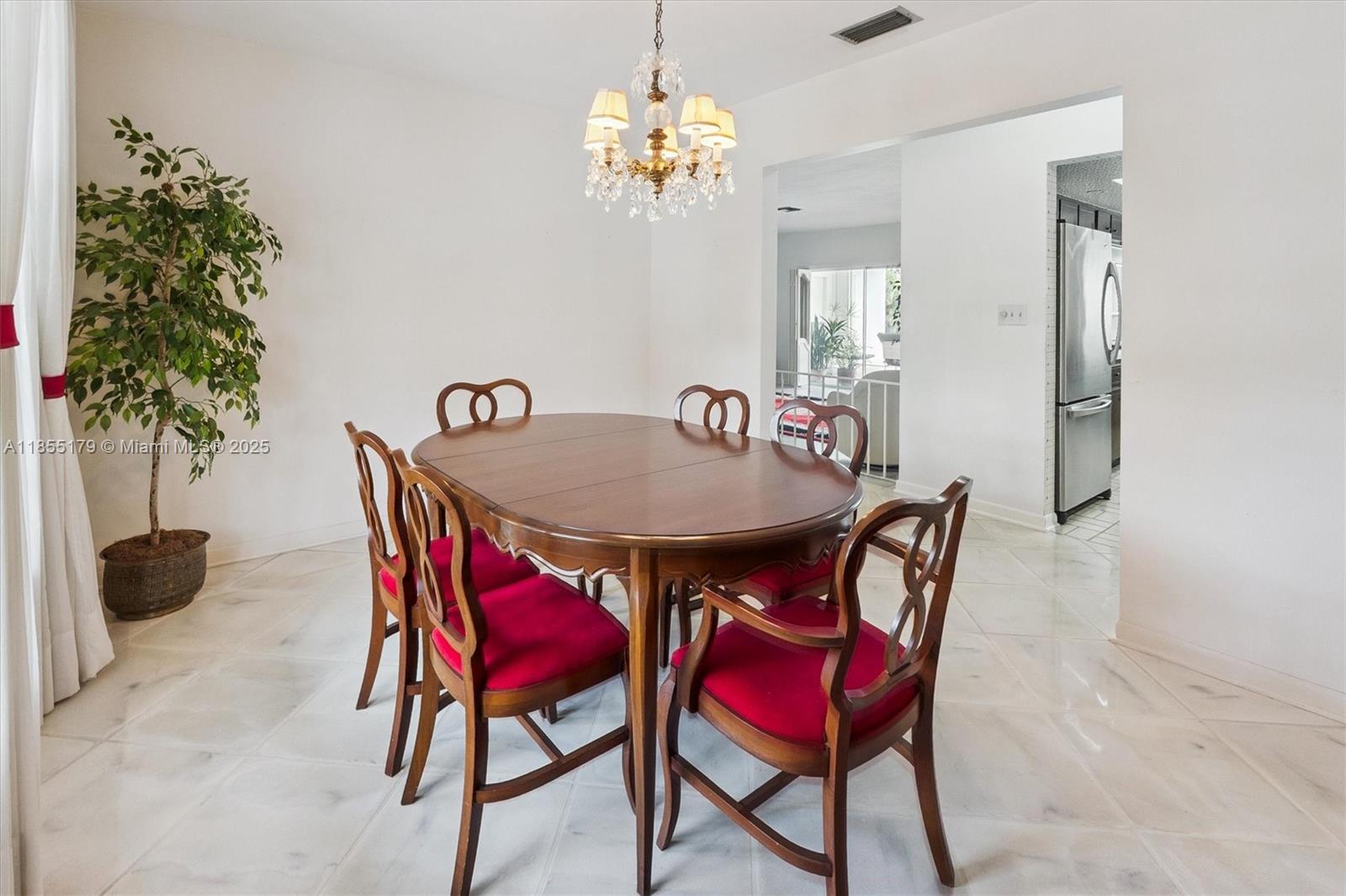 PLANTATION PARK LAKESITES - Residential