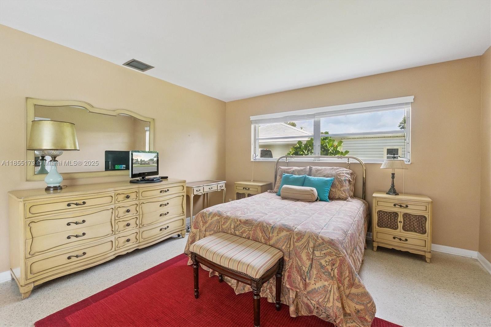 PLANTATION PARK LAKESITES - Residential