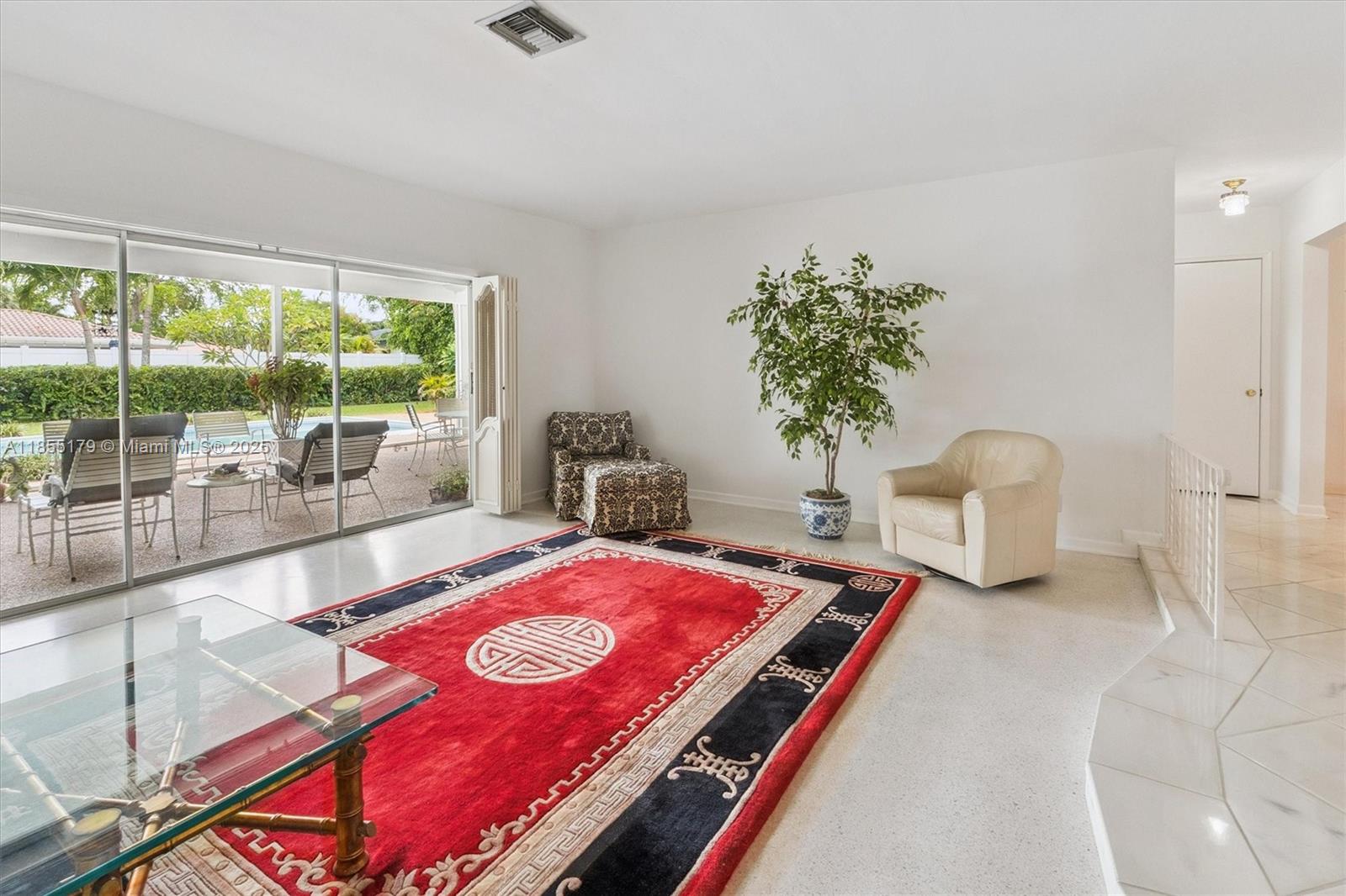 PLANTATION PARK LAKESITES - Residential