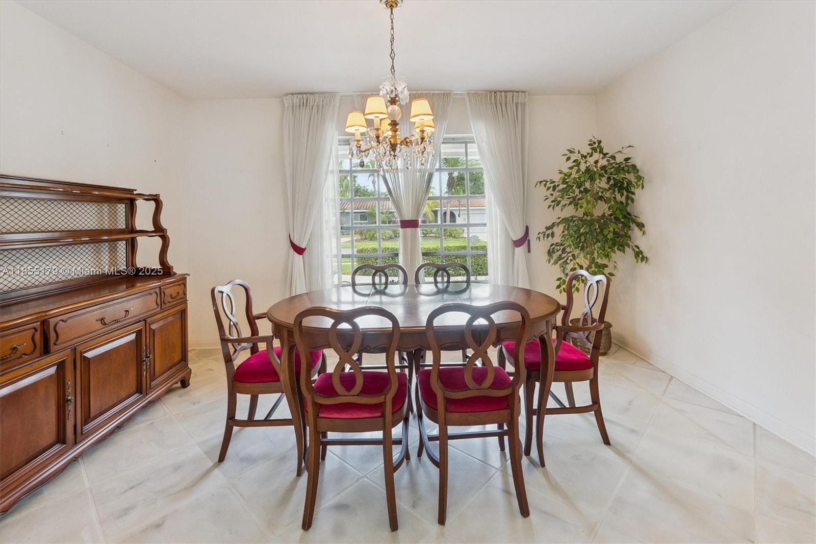 PLANTATION PARK LAKESITES - Residential