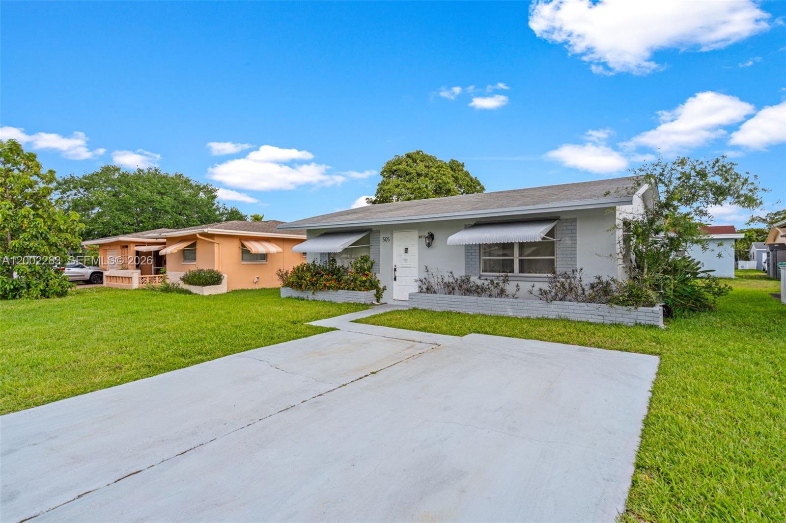 MAINLANDS OF TAMARAC LAKE - Residential