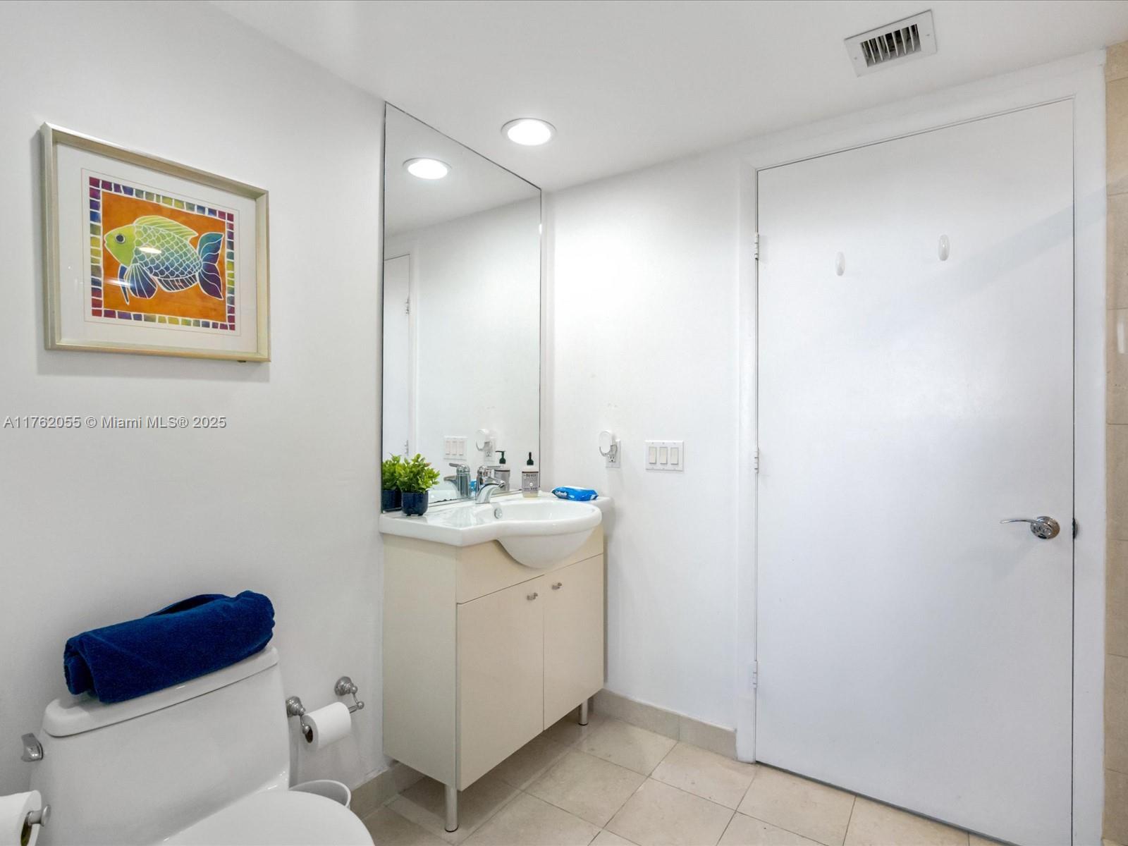 BEACH CLUB TWO CONDO - Residential