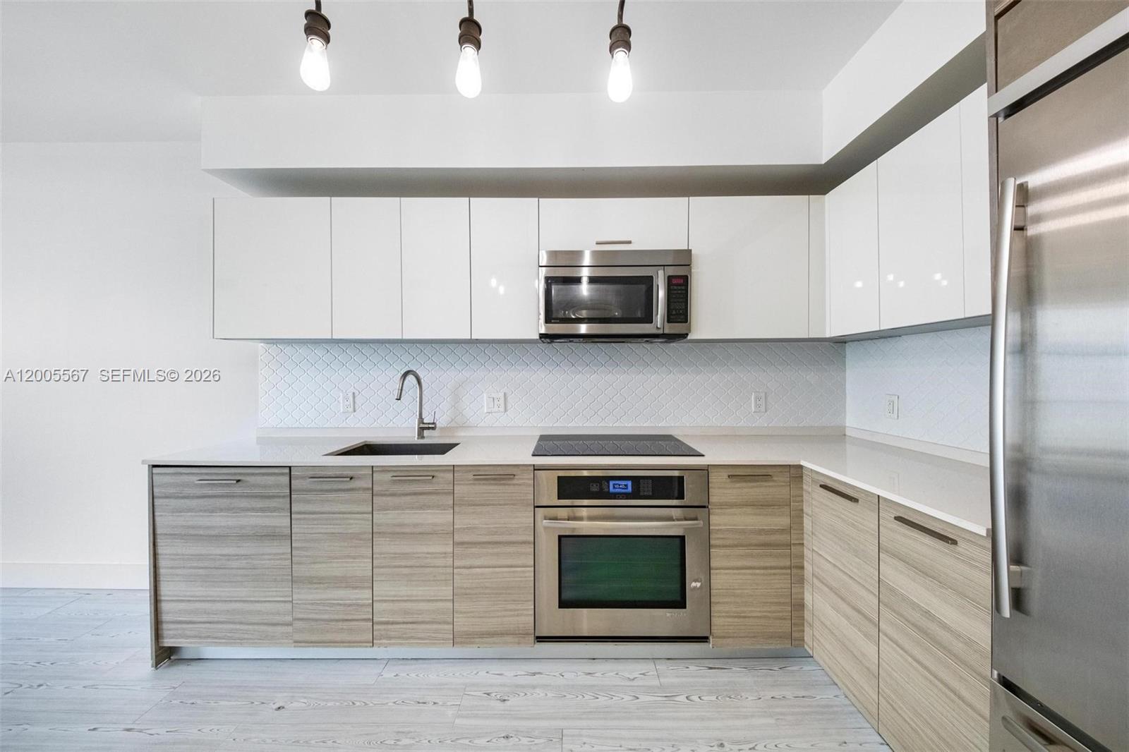 BRICKELLHOUSE CONDO - Residential