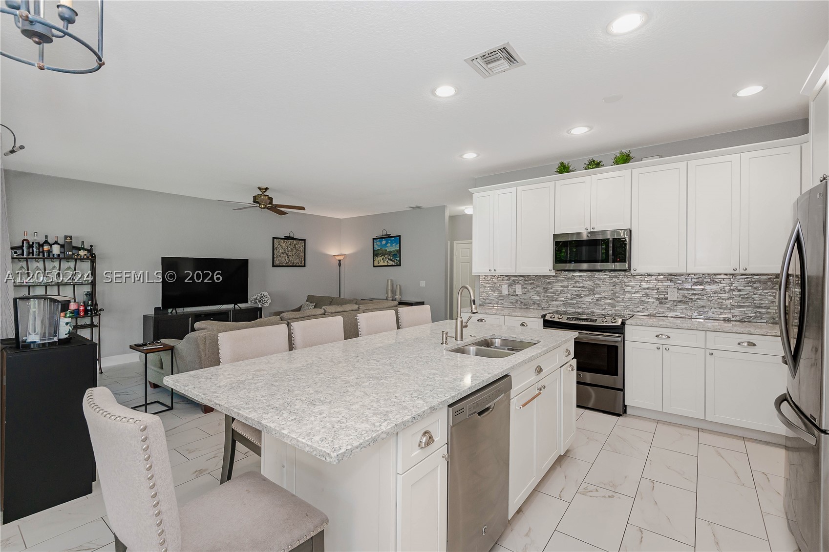 SILVER SHORES (PARCELS A - Residential