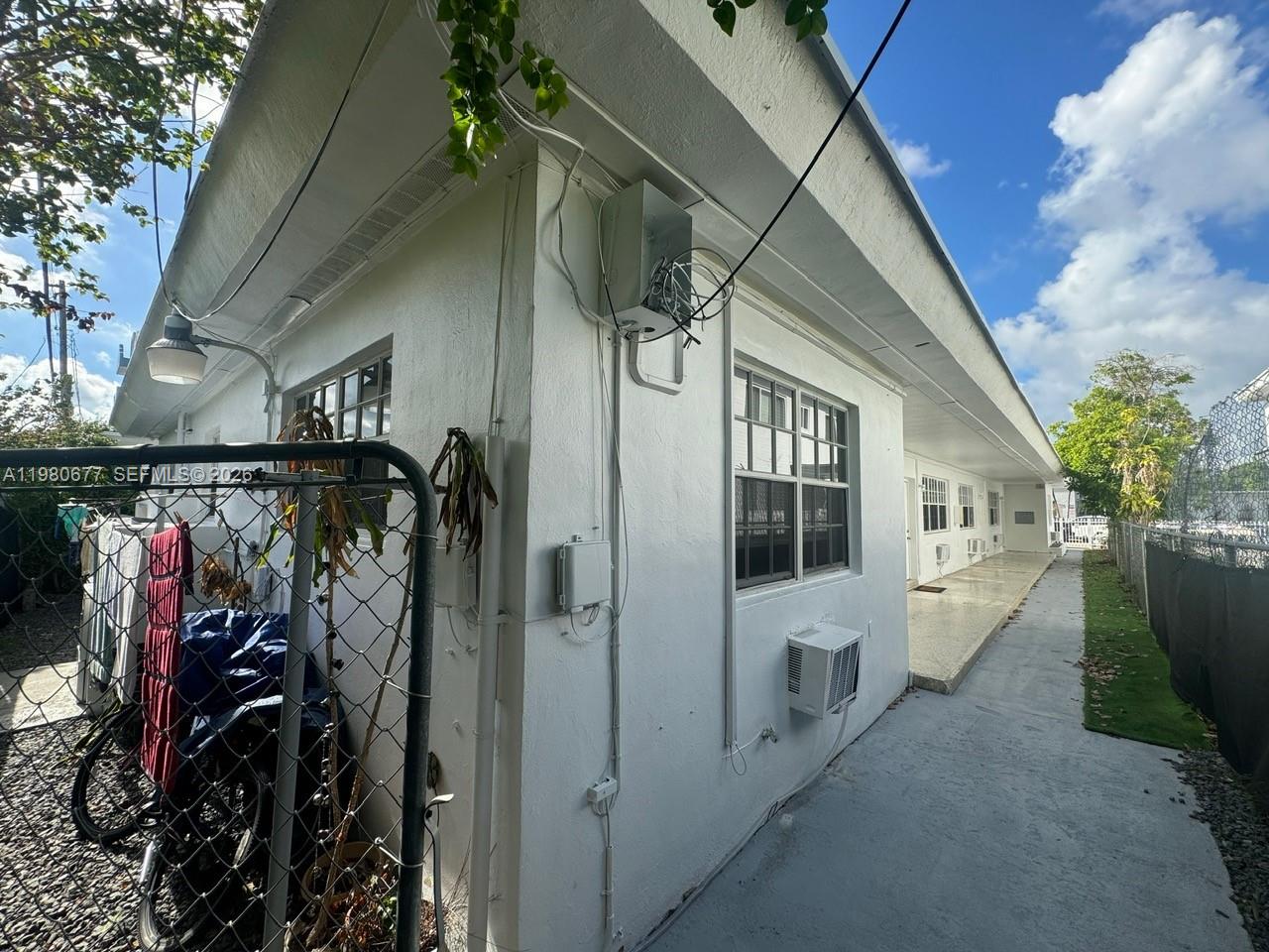 BISCAYNE BCH SUB - Residential Income
