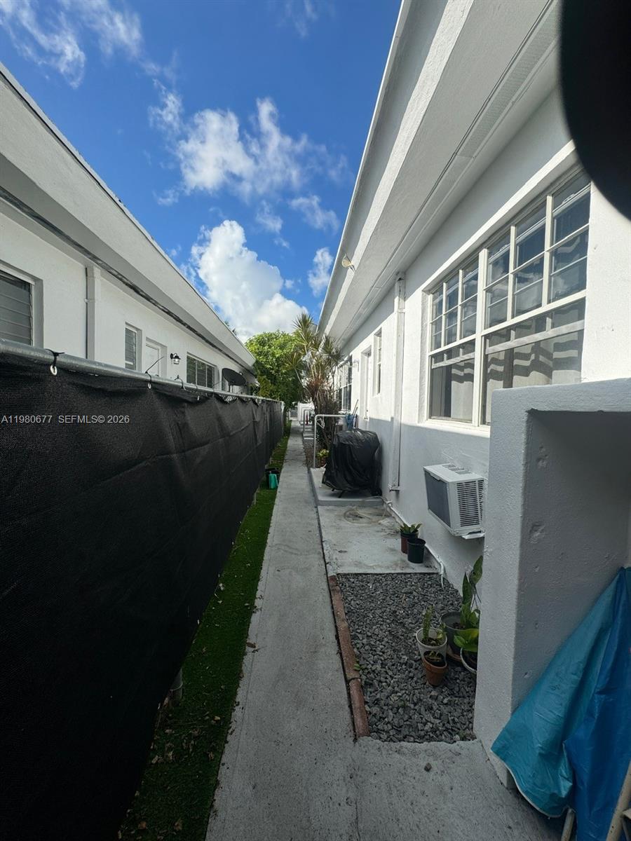 BISCAYNE BCH SUB - Residential Income