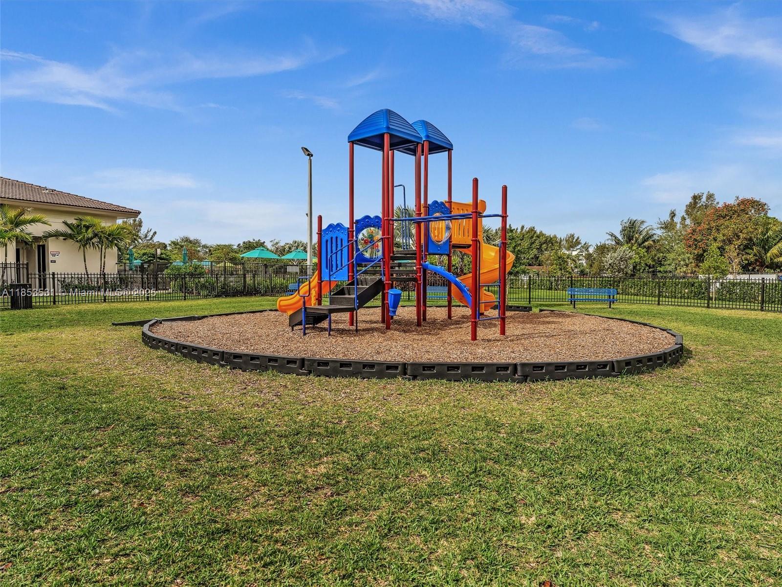 GOLF PARK SEC 1 - Residential