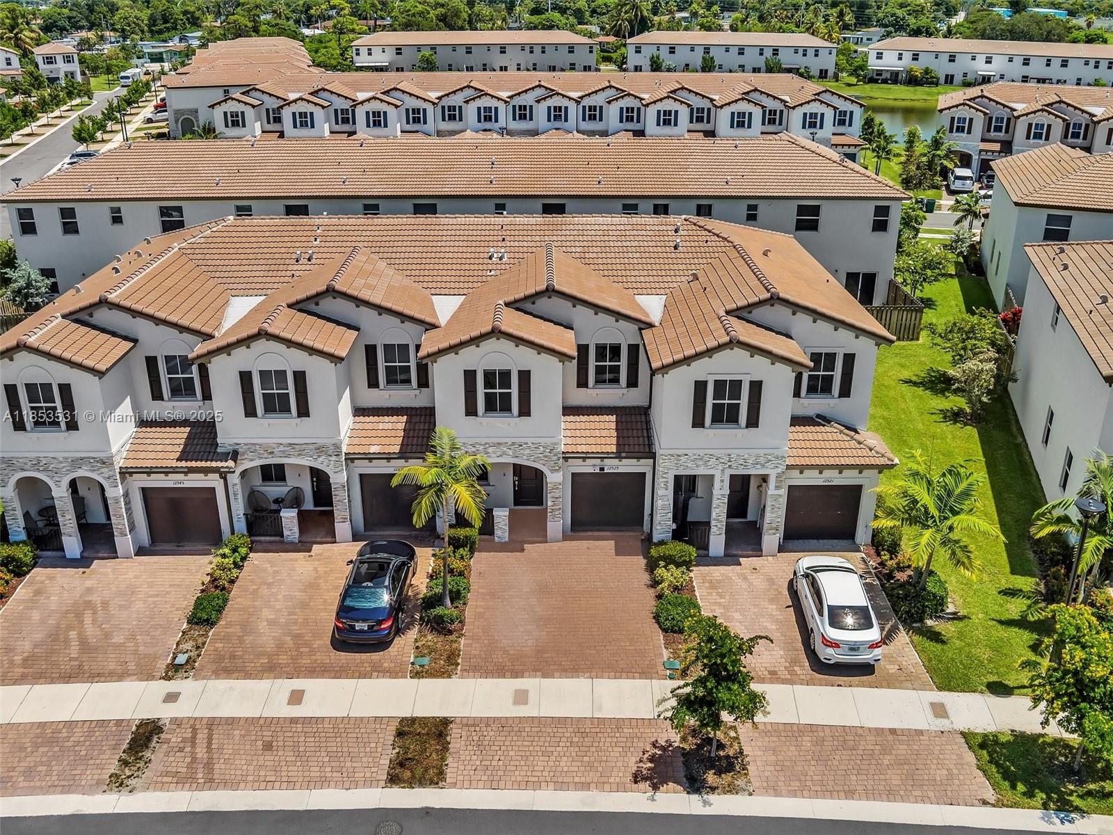 GOLF PARK SEC 1 - Residential