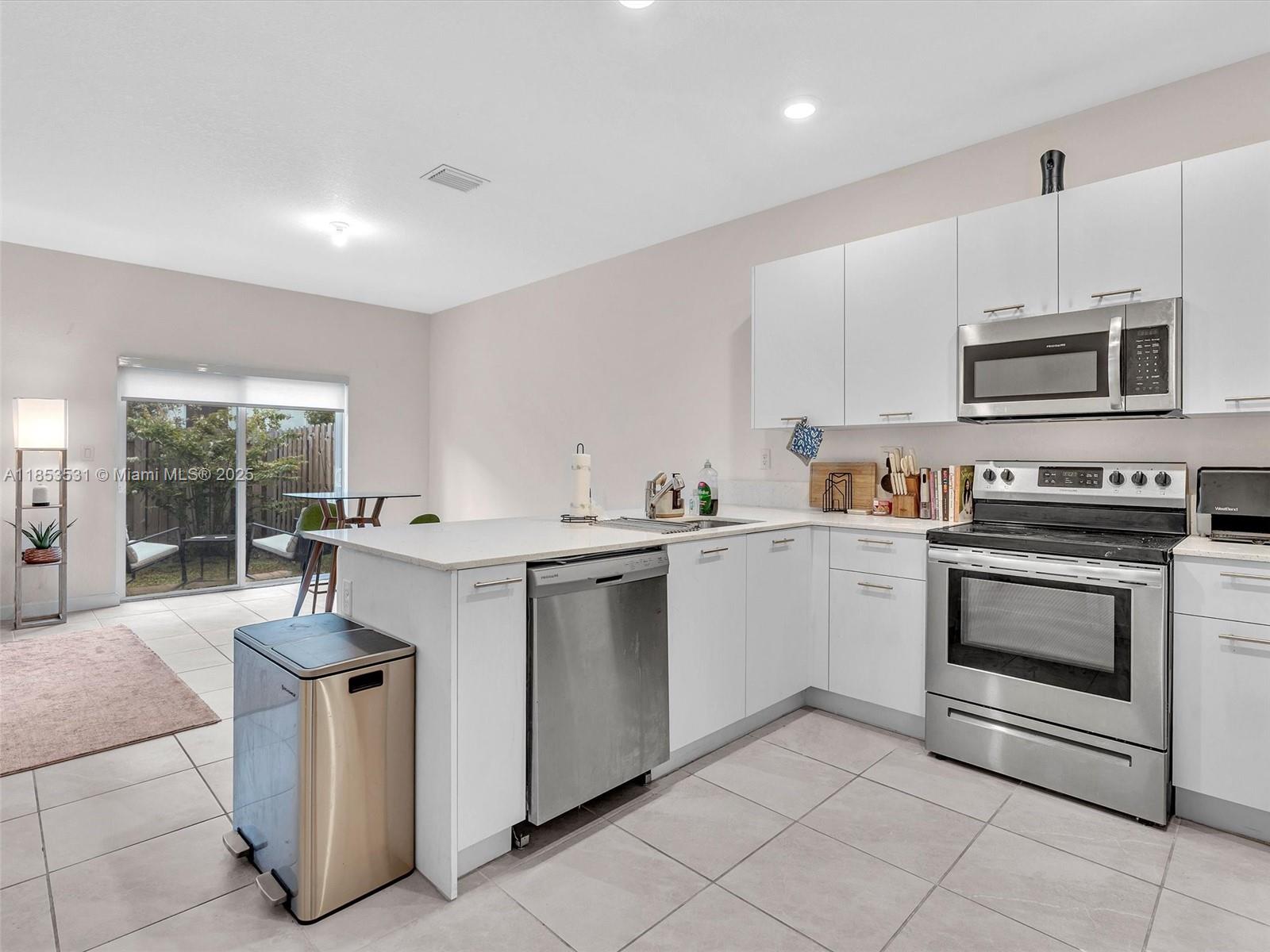 GOLF PARK SEC 1 - Residential
