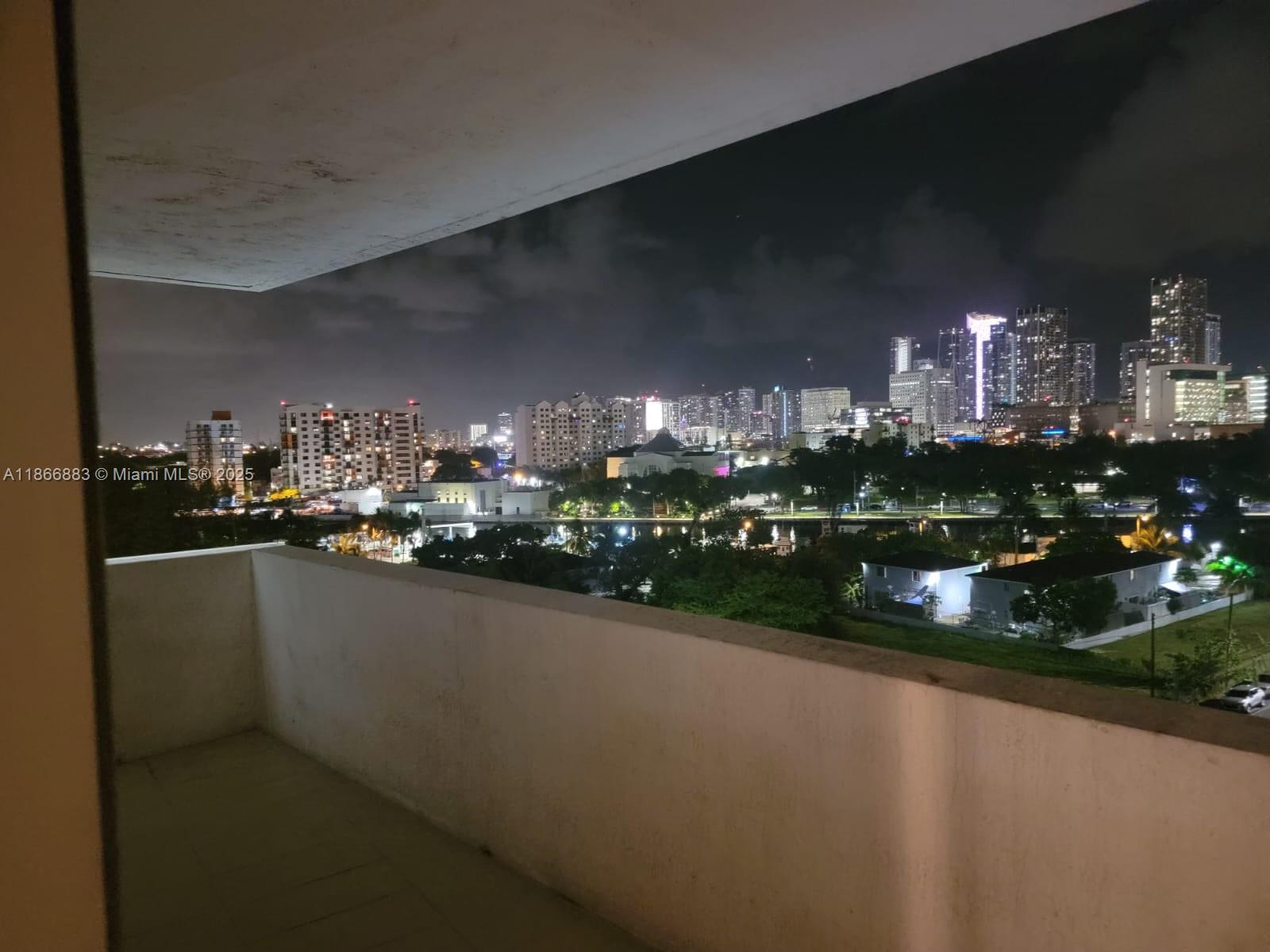 HAVANA LOFTS CONDO - Residential