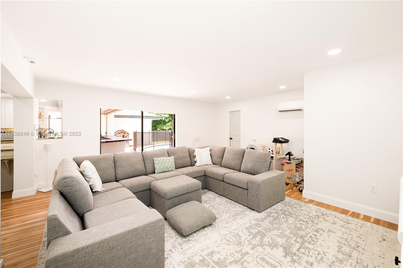 GLEN COVE SEC 2 - Residential
