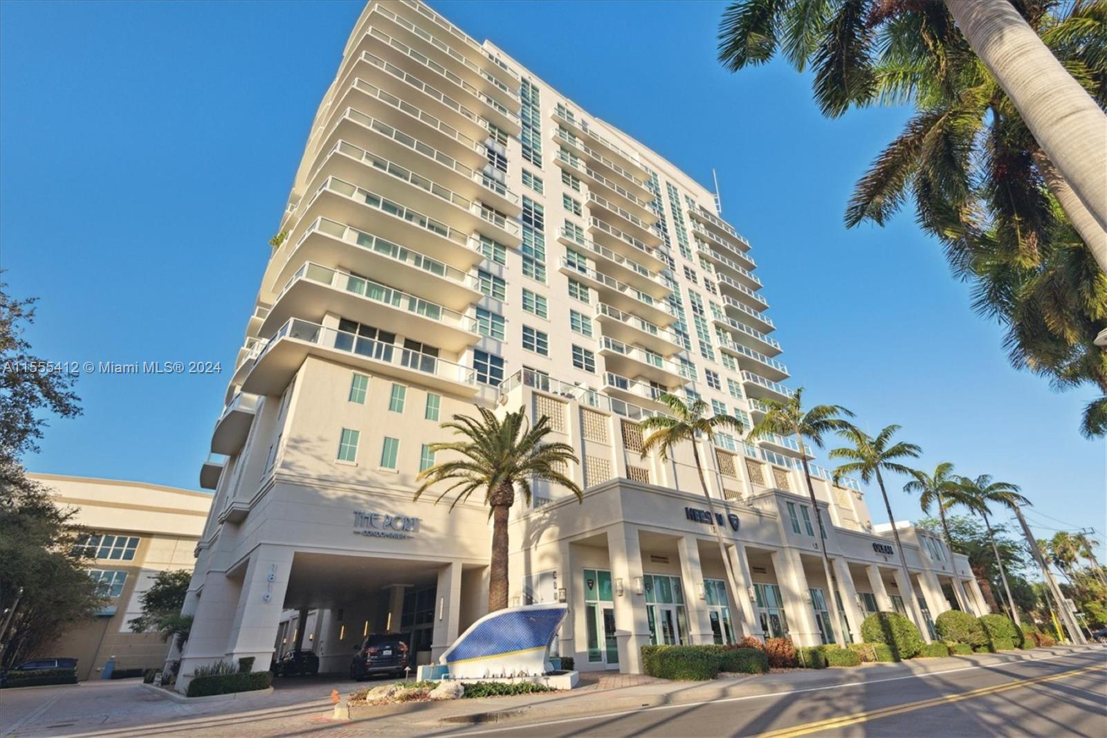 THE PORT RESIDENCES - Residential Lease