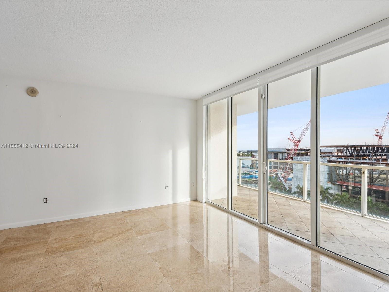 THE PORT RESIDENCES - Residential Lease