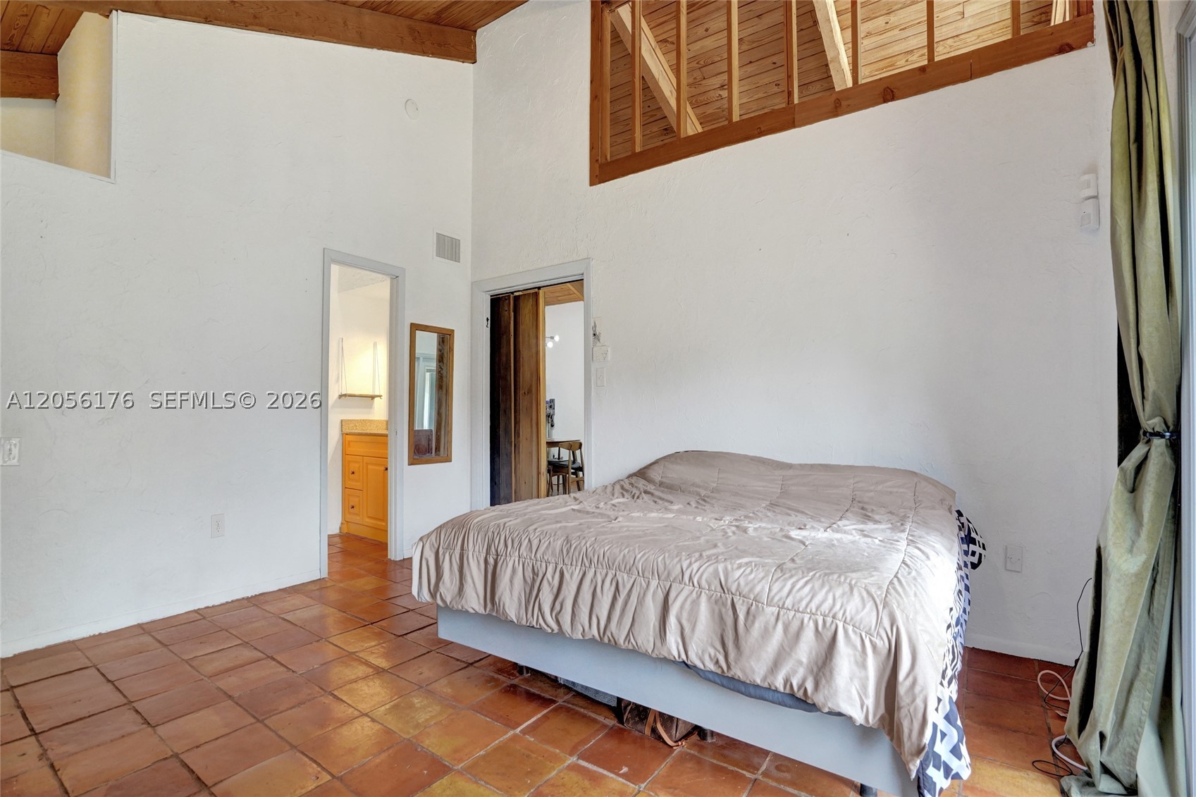 KILLIAN PINES TOWNHOUSES - Residential