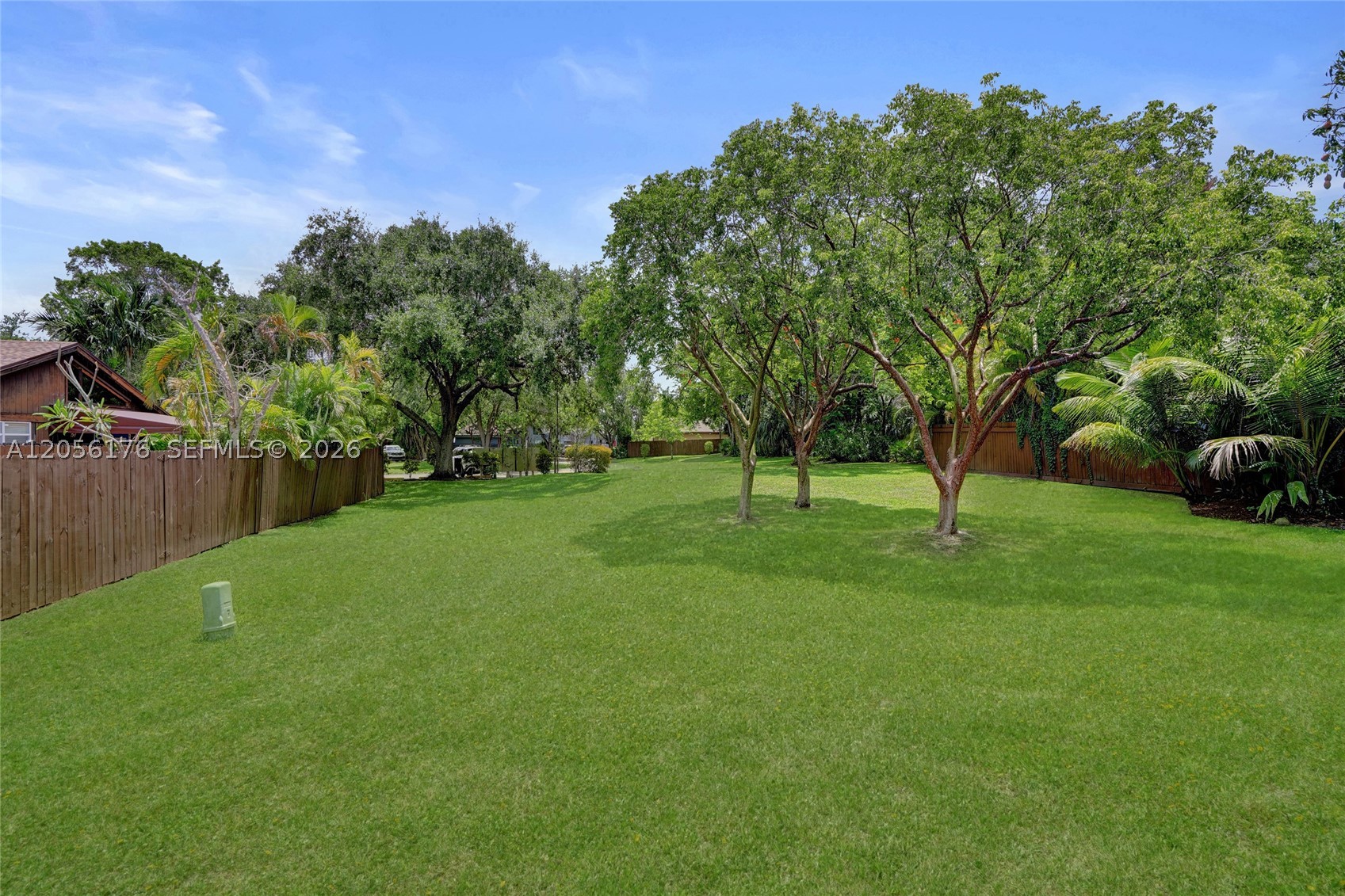 KILLIAN PINES TOWNHOUSES - Residential