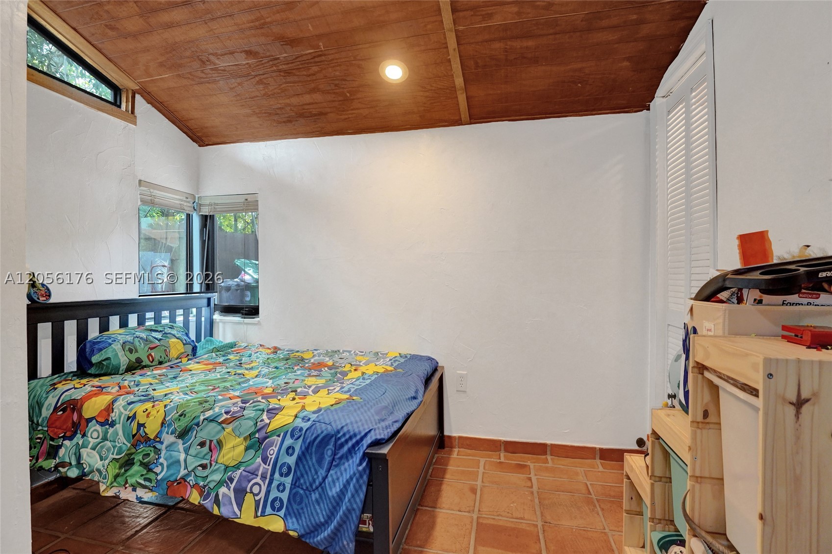 KILLIAN PINES TOWNHOUSES - Residential