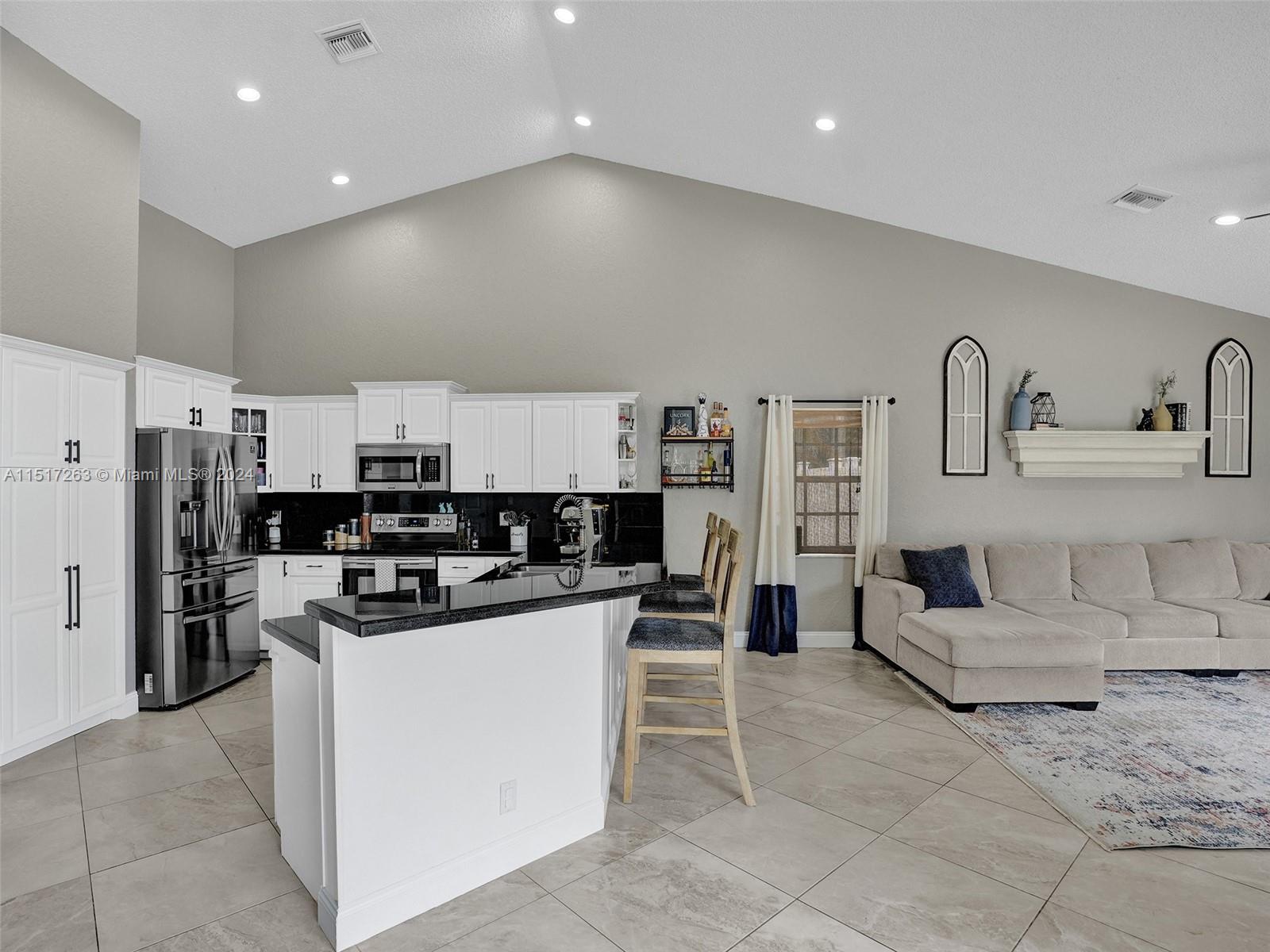 ROYAL LAND AMENDED - Residential Lease
