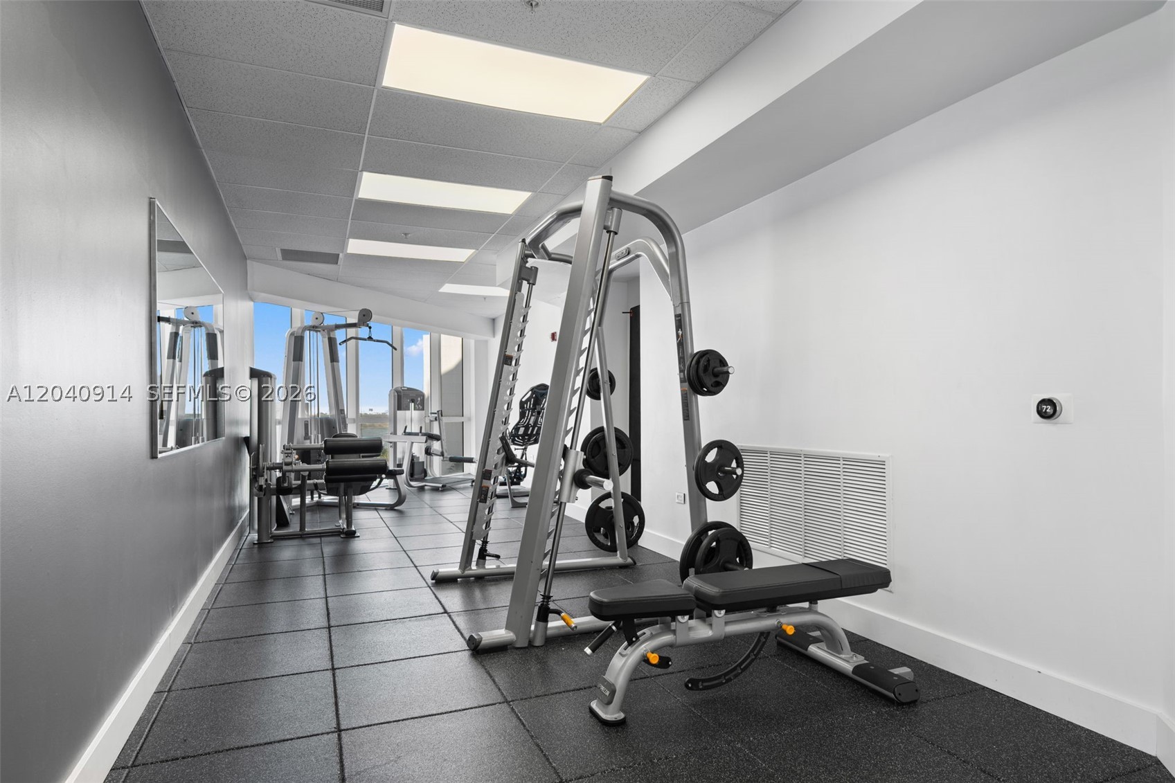 PLATINUM CONDO - Residential