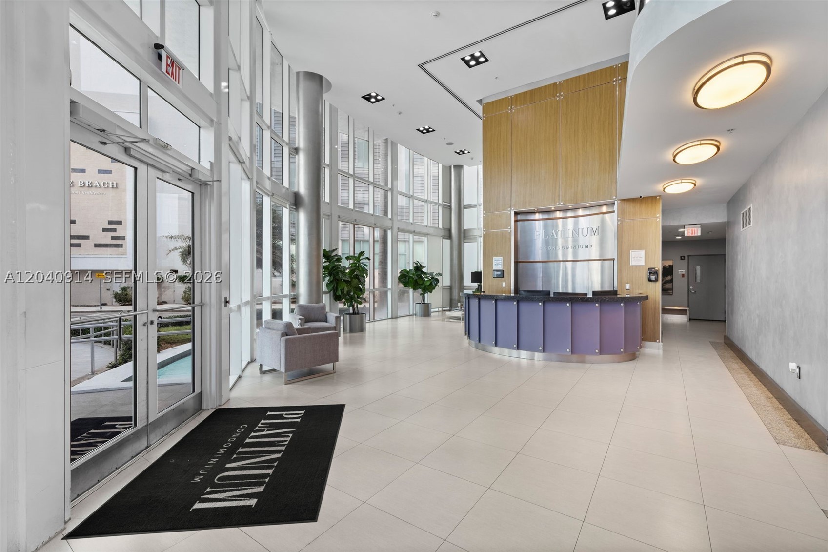 PLATINUM CONDO - Residential