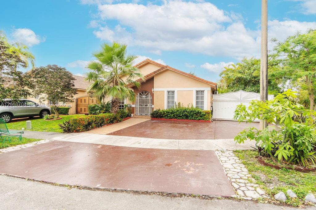 CHRISTYS - Residential