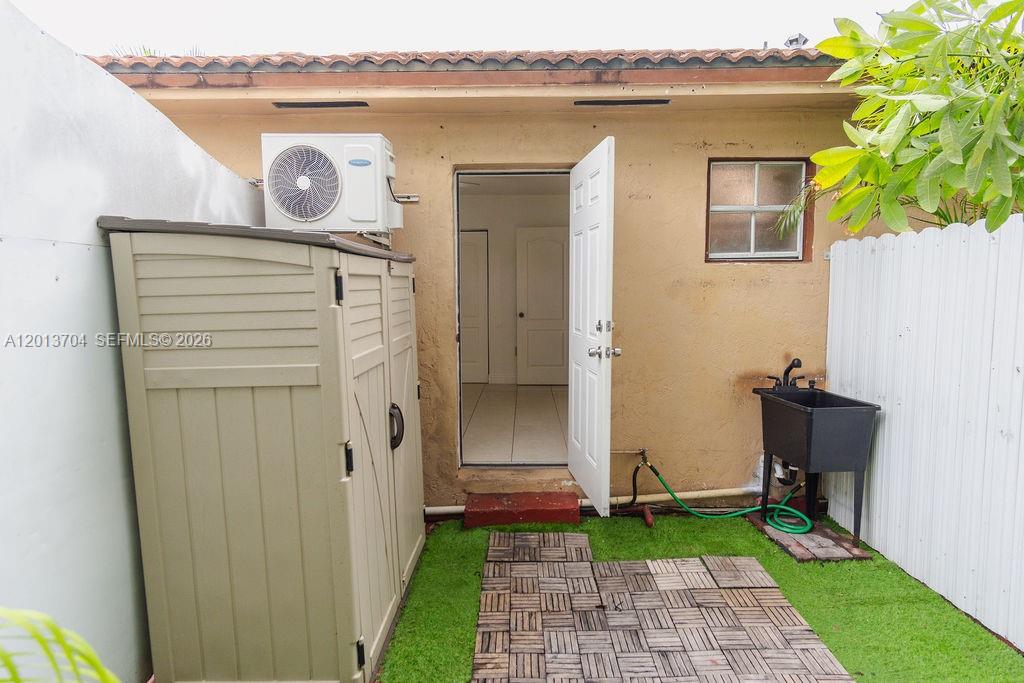 CHRISTYS - Residential