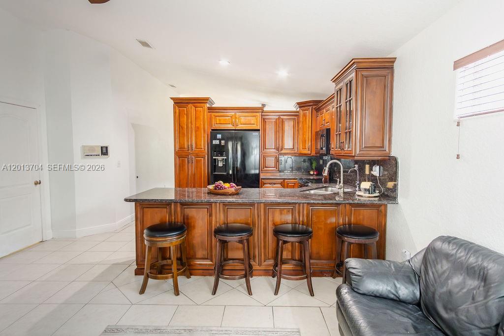 CHRISTYS - Residential