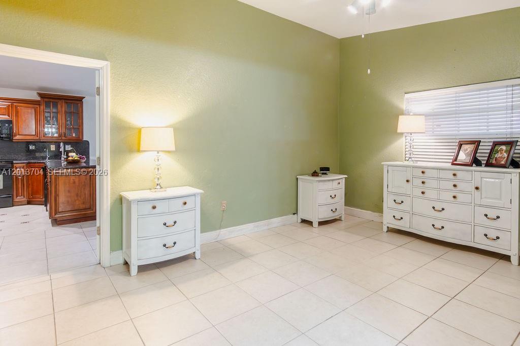 CHRISTYS - Residential