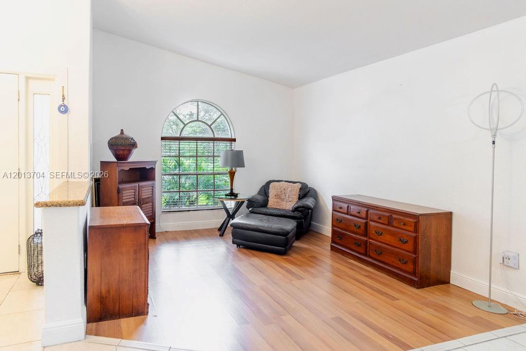 CHRISTYS - Residential