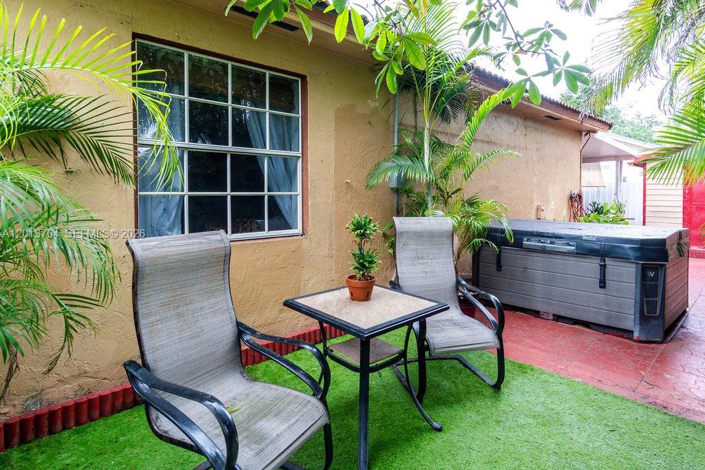 CHRISTYS - Residential