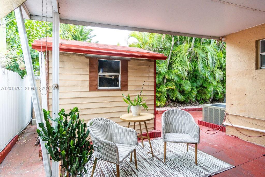 CHRISTYS - Residential