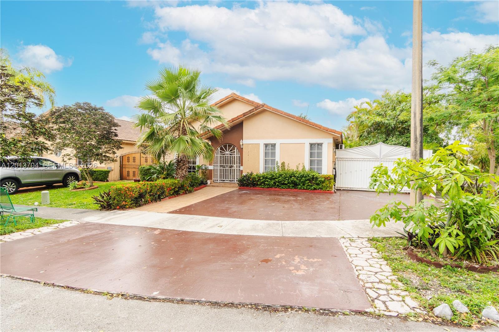 CHRISTYS - Residential