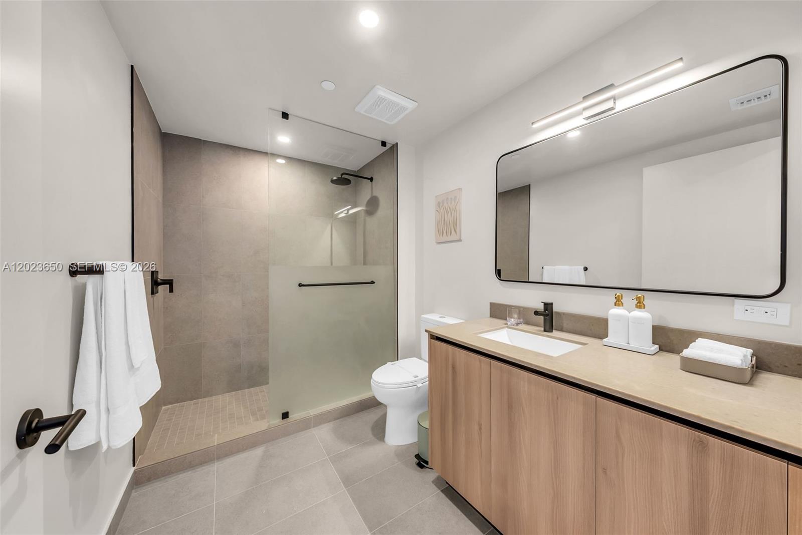 501 1ST - Residential