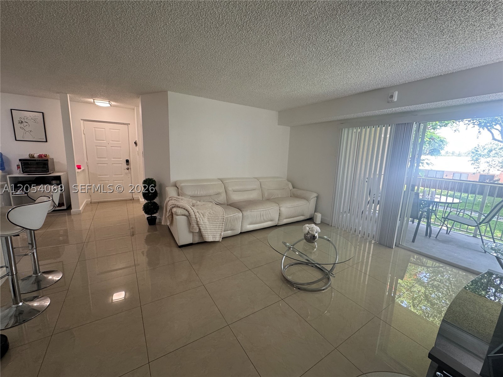 ROYAL PALM PLACE - Residential