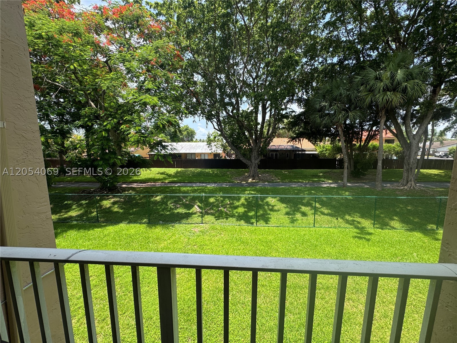 ROYAL PALM PLACE - Residential