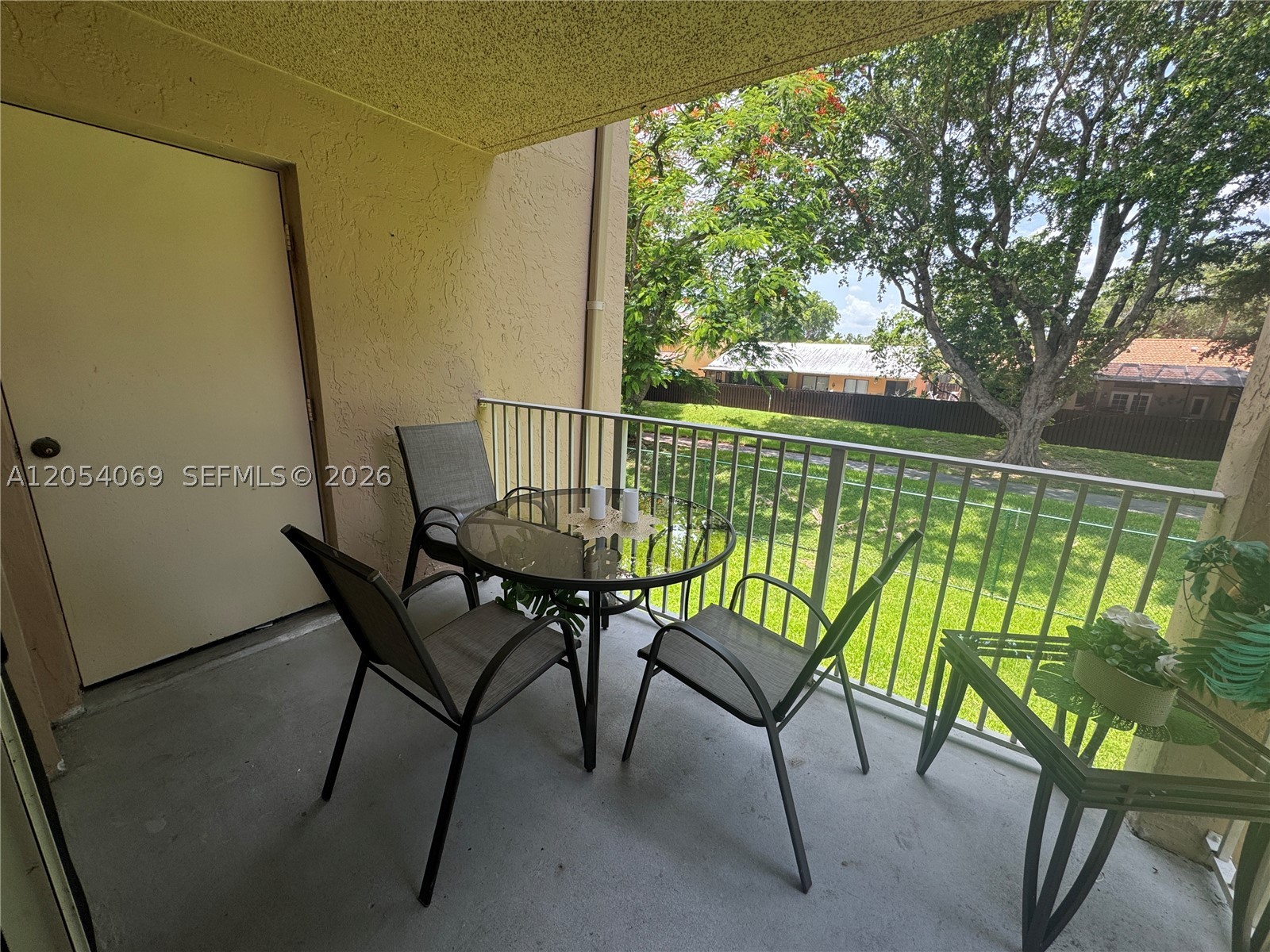 ROYAL PALM PLACE - Residential