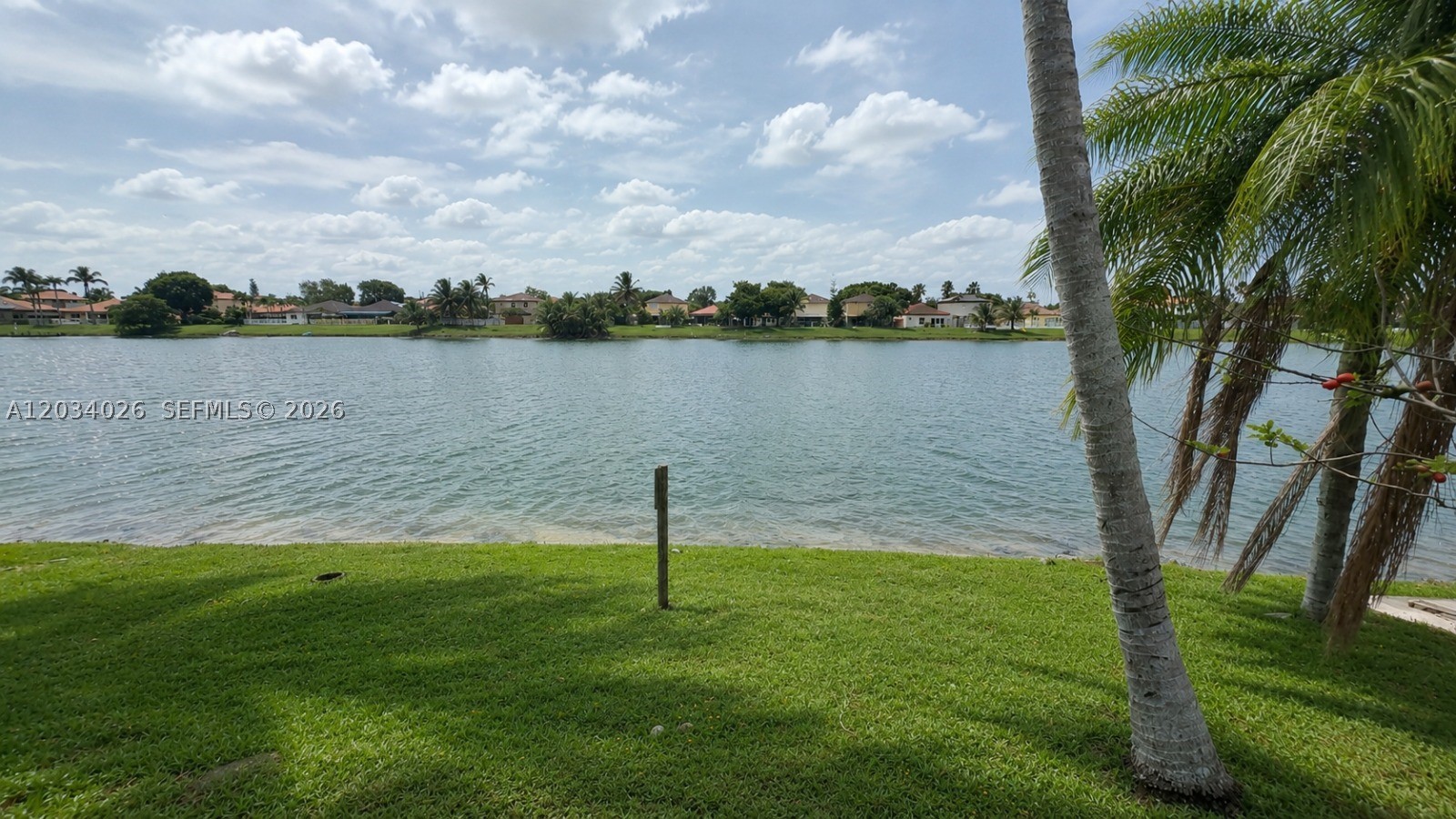 FOUR LAKES SEC 3 - Residential