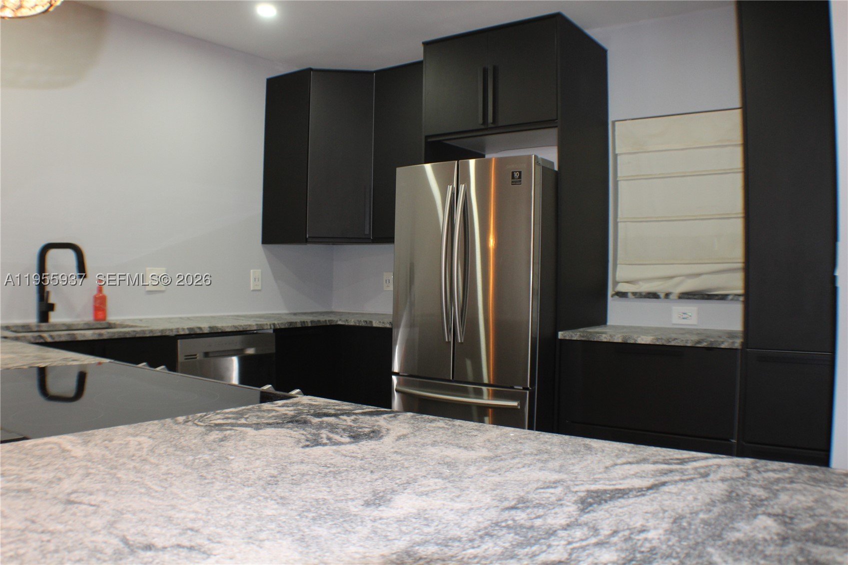 PLANTATION TERRACE CONDO - Residential
