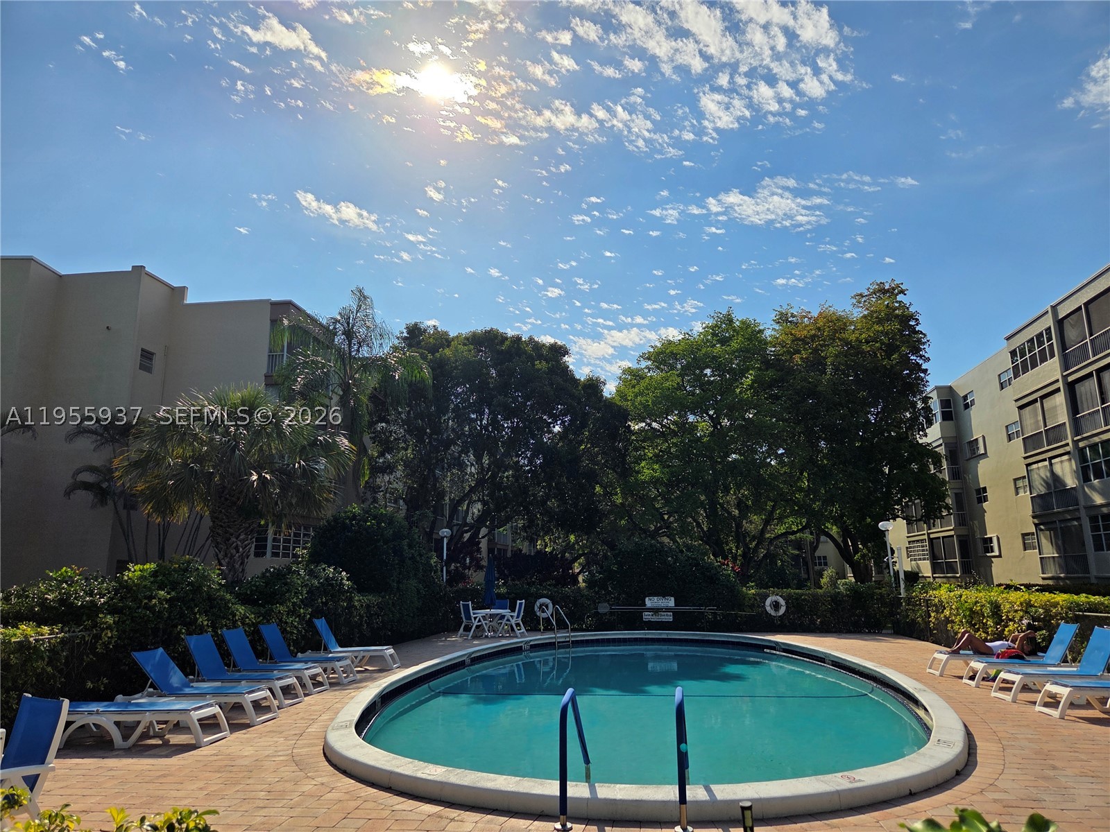 PLANTATION TERRACE CONDO - Residential