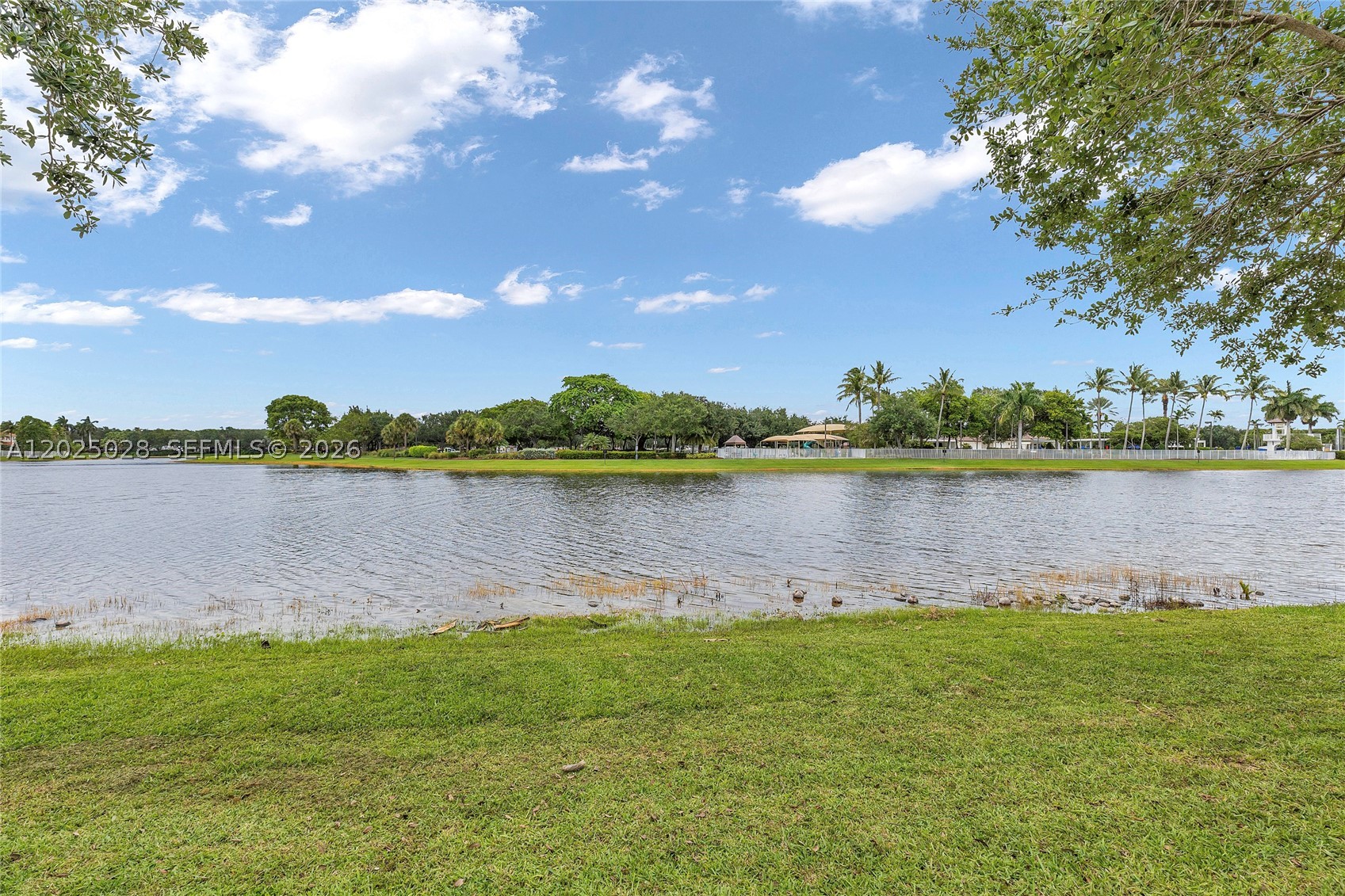 SECTOR 2-PARCELS 11 27 28 - Residential Lease