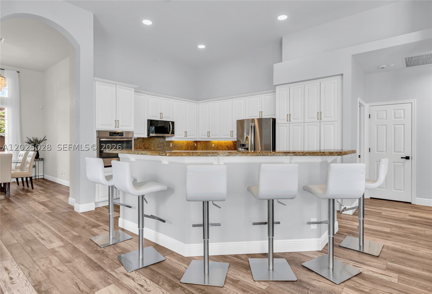SECTOR 2-PARCELS 11 27 28 - Residential Lease