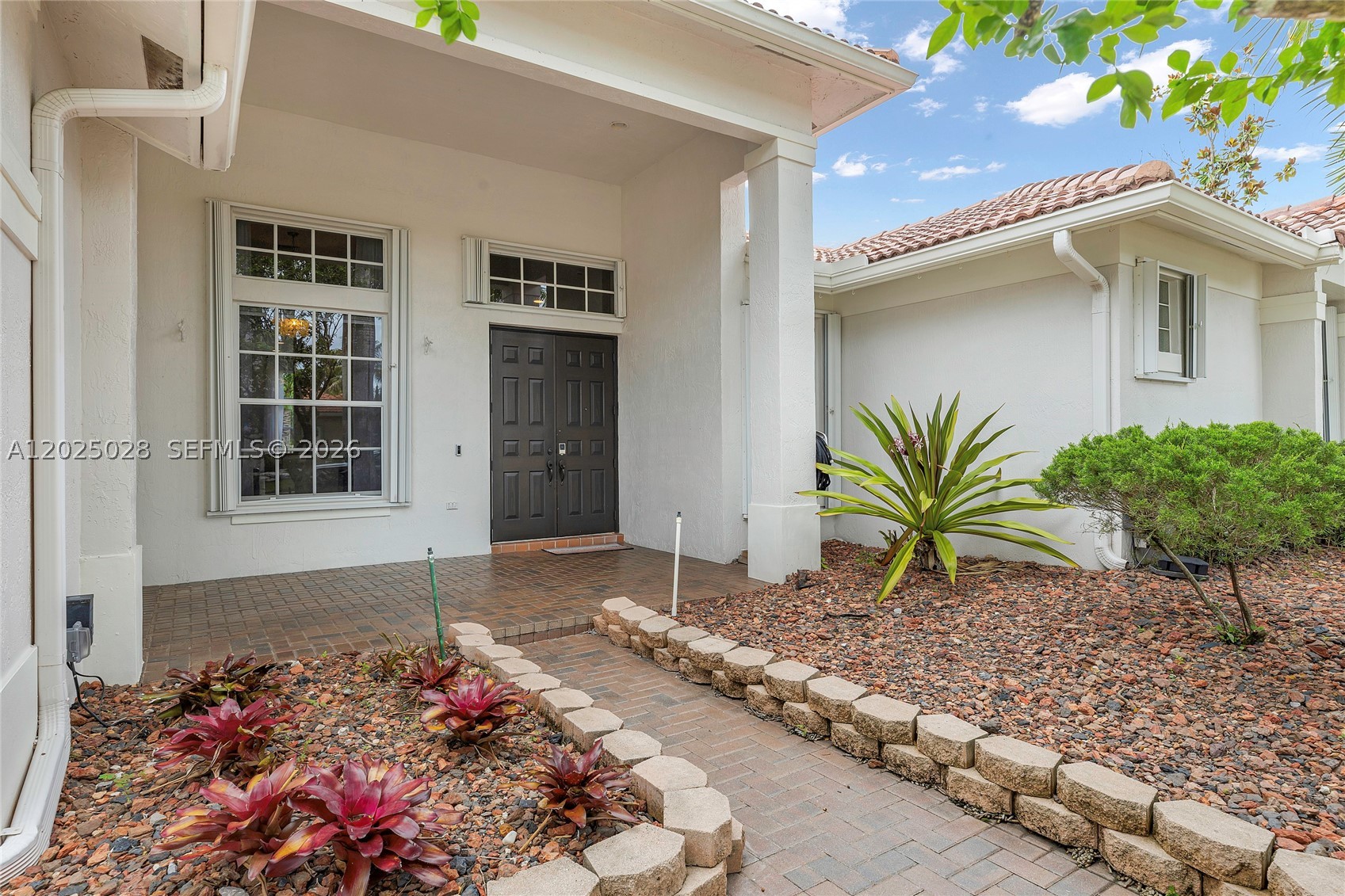 SECTOR 2-PARCELS 11 27 28 - Residential Lease