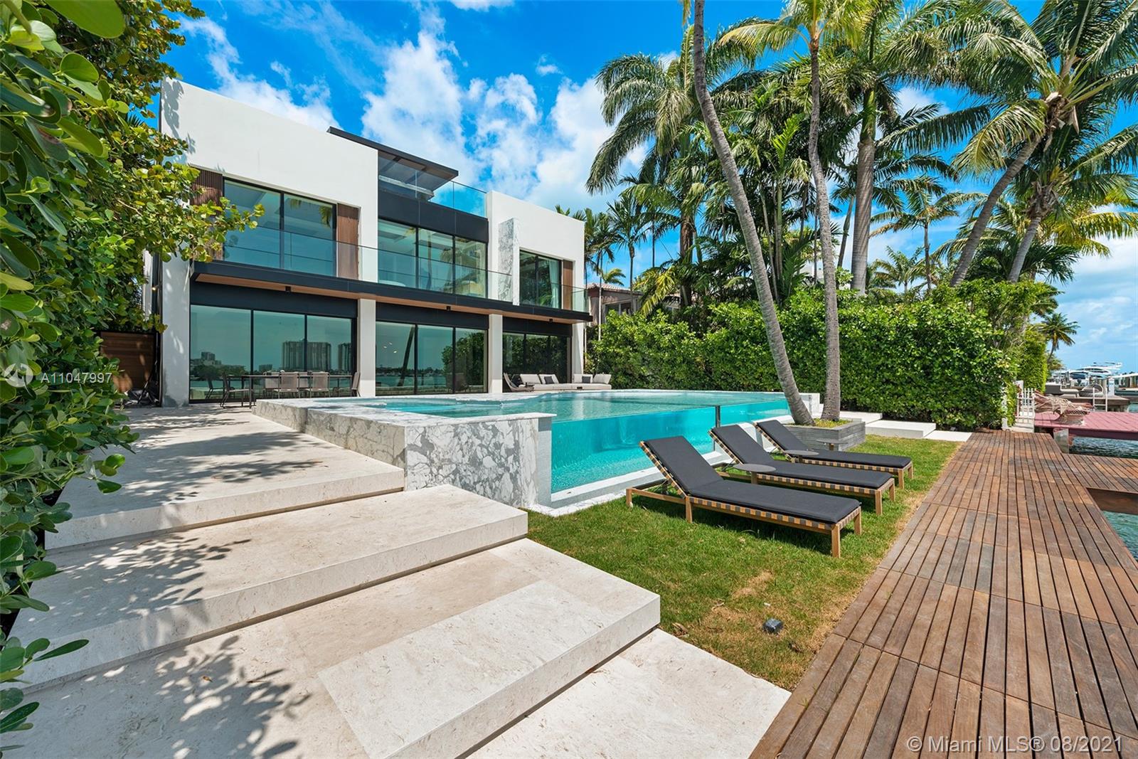 RIVO ALTO AMD - Residential