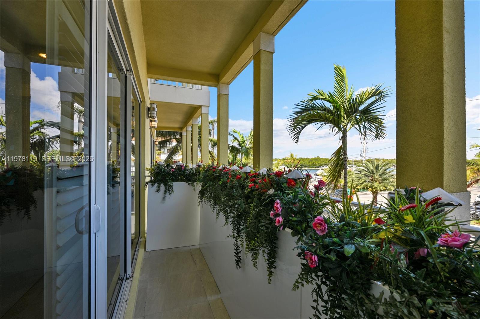 WHITE SANDS BEACH HOMES I - Residential