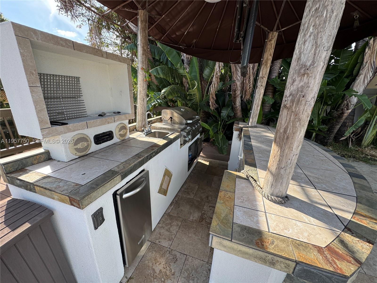 PLANTATION ISLES SEC 3 - Residential Lease